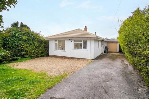 2 bedroom detached bungalow for sale, Oakley Close, Teignmouth, TQ14