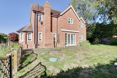 4 bedroom detached house for sale, Bedlars Green, Great Hallingbury, Bishop's Stortford, CM22