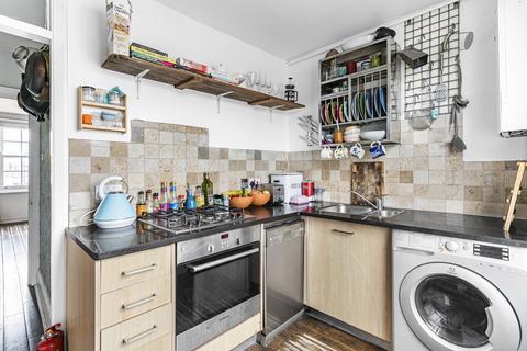 undefined, Kennington Road, London, SE11