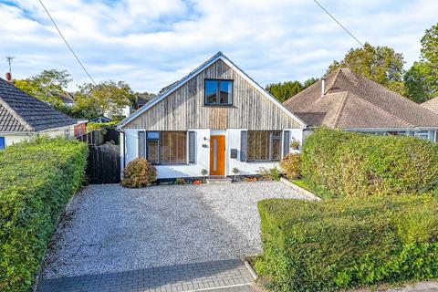 Avenue Road, Walkford, Christchurch, BH23