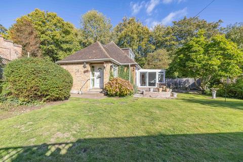 4 bedroom bungalow for sale, Milner Lane, Sturry, Canterbury, Kent, CT2