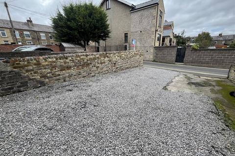 undefined, Halifax Old Road, Huddersfield HD2