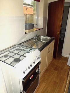 3 bedroom house to rent, 21 George Road, B29 6AH