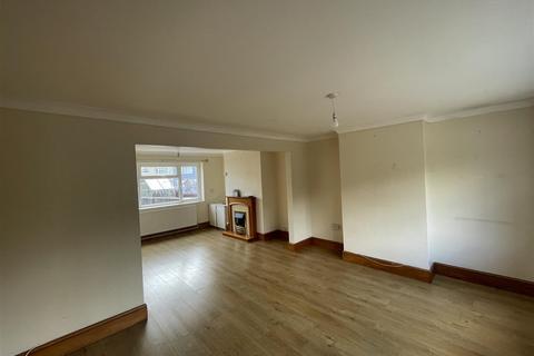 undefined, Arfryn, Ammanford SA18