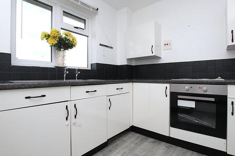 2 bedroom apartment for sale, Manton Road, Hamworthy , Poole, BH15