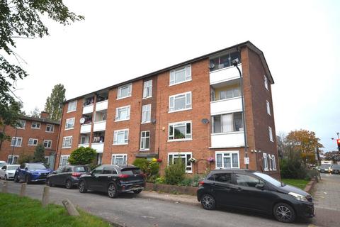 undefined, Kenton Road, Kenton, HA3