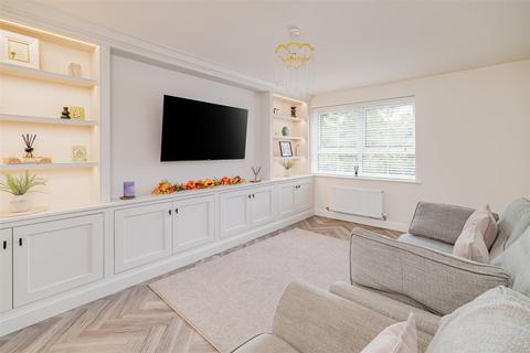 undefined, 11 Yewbrey Close, Bicton Heath, Shrewsbury, SY3 5FG
