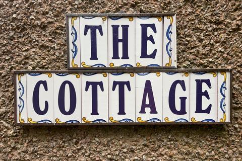 2 bedroom house to rent, The Cottage, Sir Francis Cook Art Gallery, Trinity
