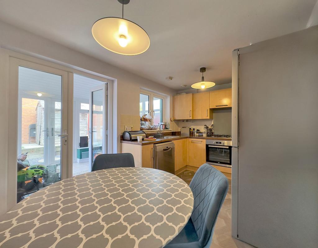 Kitchen Diner