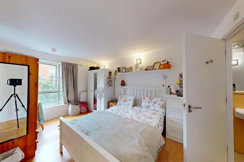 2 bedroom apartment for sale, Holly Court, Greenroof Way, London, SE10