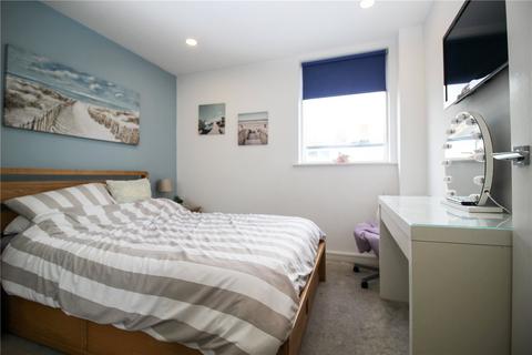1 bedroom apartment for sale, Broadway, Leigh-on-Sea, Essex, SS9
