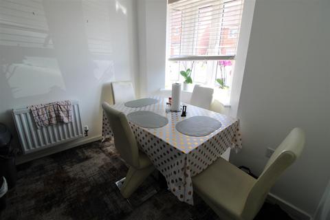 undefined, Walsingham Drive, Daventry
