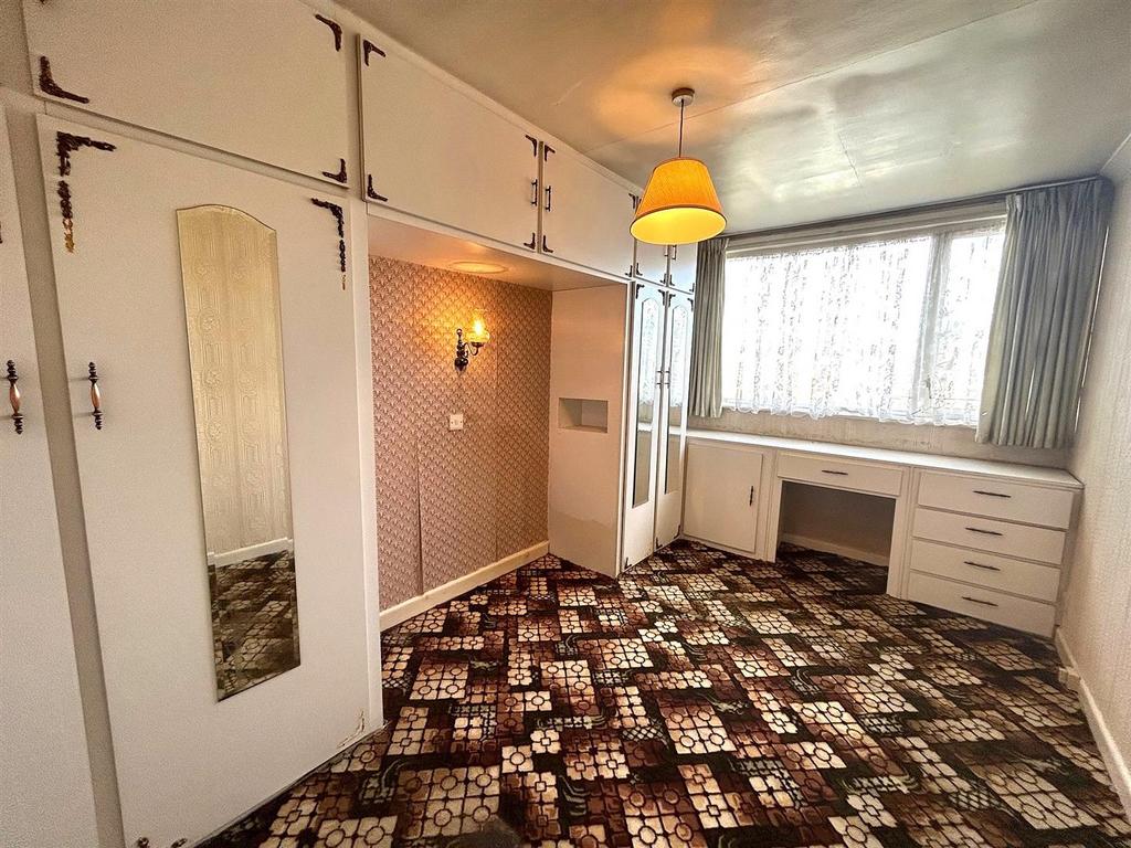 Bedroom1.jpg