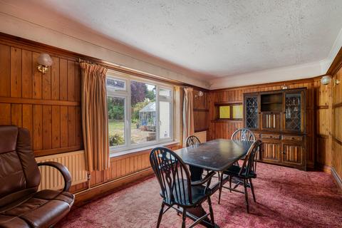 5 bedroom detached house for sale, Lower Road, Fetcham
