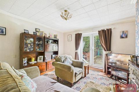 3 bedroom semi-detached house for sale, Gildercliffe, Scarborough