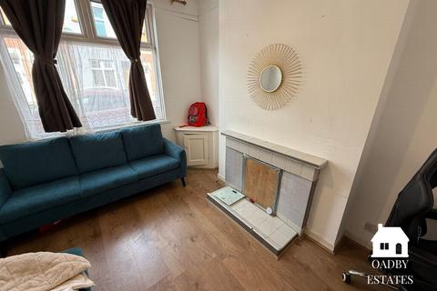 3 bedroom terraced house for sale, Lyme Road, Evington, LE2