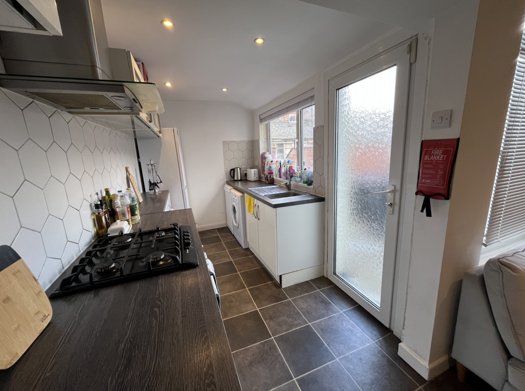 1 Scorer Street - Kitchen(!).png