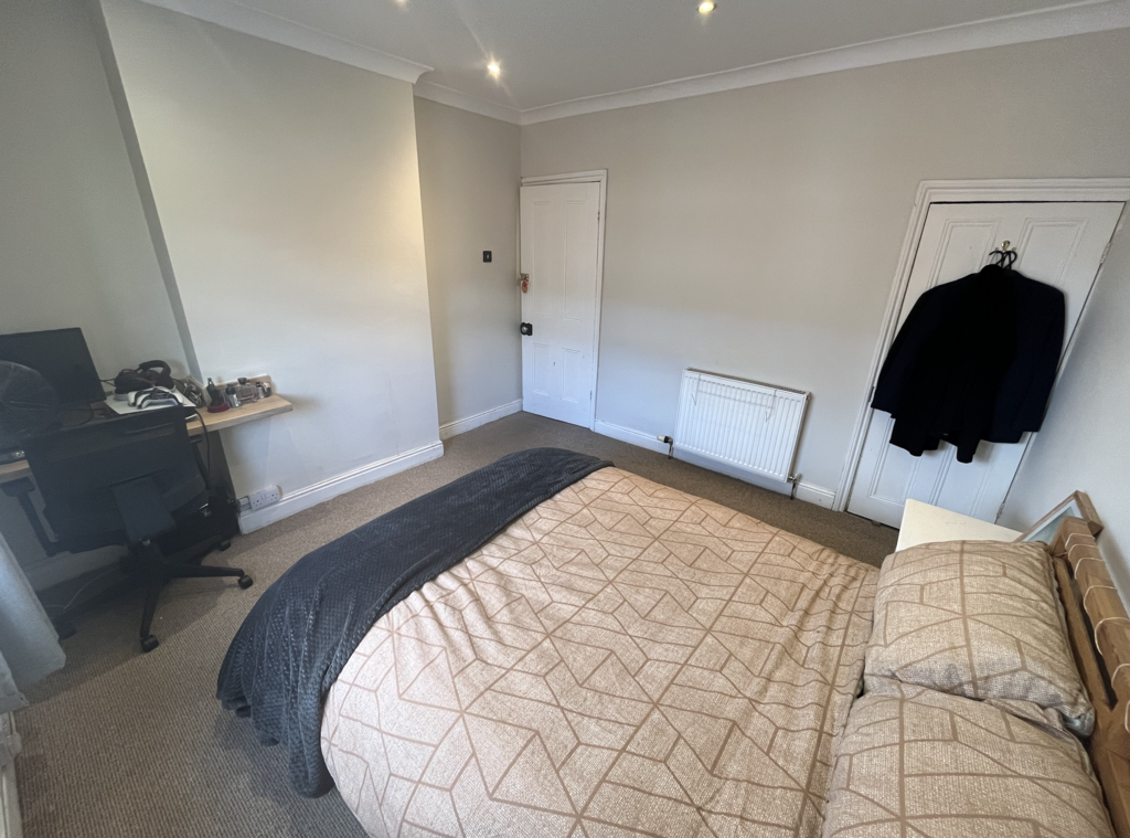 1 Scorer Street - Bedroom (2).png