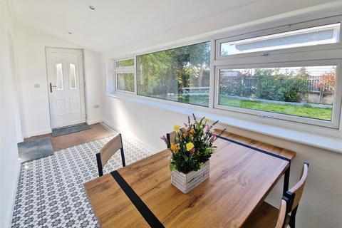 2 bedroom bungalow for sale, Hurst Point View, Totland Bay, Isle of Wight