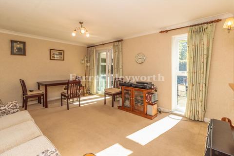 2 bedroom bungalow for sale, Crownlee, Preston PR1