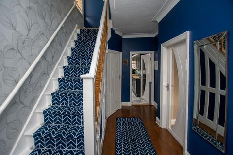 3 bedroom semi-detached house for sale, Princes Road, Cleethorpes DN35