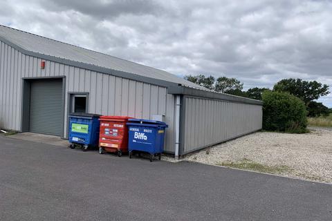Industrial unit to rent - Crossways Lane, Thornbury, Bristol, South Gloucestershire, BS35