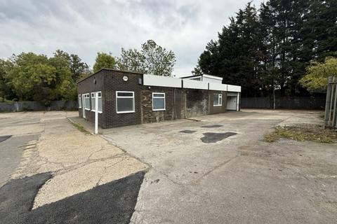 Industrial development to rent - Barnet Bypass South Mimms EN6 3NH