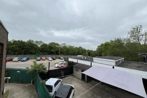 Industrial development to rent, Barnet Bypass South Mimms EN6 3NH