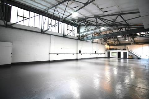 Warehouse to rent, Jubilee Rd Letchworth Garden City SG6 1SP
