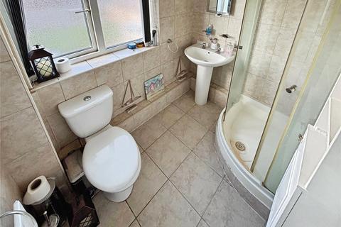 8 Bahram Grove, New Rossington, Doncaster, DN11 0RA
