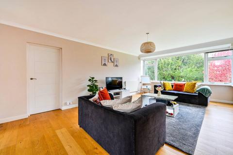 undefined, St Margarets, Guildford, GU1