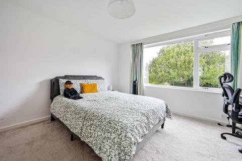 2 bedroom flat for sale, St Margarets, Guildford, GU1