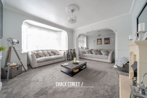5 bedroom detached house for sale, Osborne Road, Hornchurch, RM11
