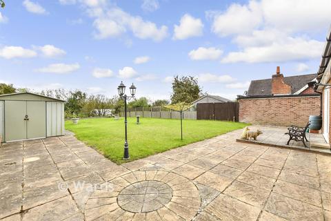 2 bedroom detached bungalow for sale, West Hythe Road, Hythe CT21
