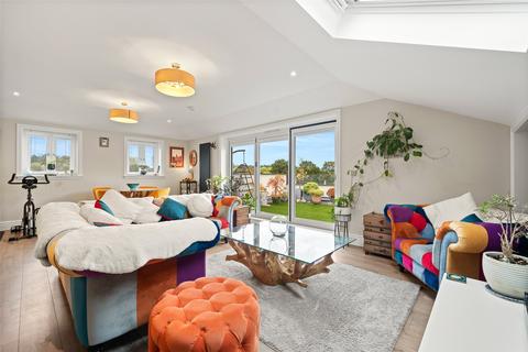 undefined, Lovel Road, Windsor SL4