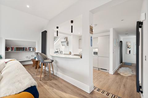 undefined, Lovel Road, Windsor SL4