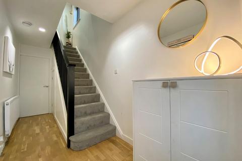 3 bedroom semi-detached house for sale, Amberwood Drive, Manchester