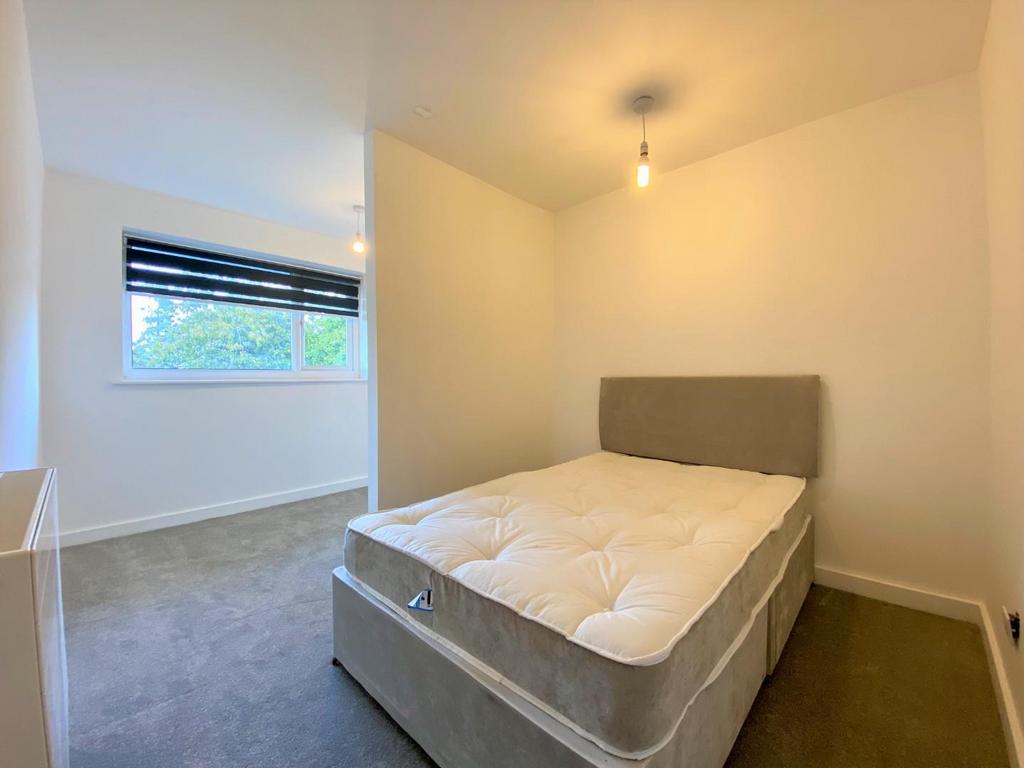 Bed 1