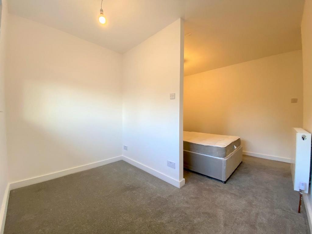 Bed 1 Aspect 2