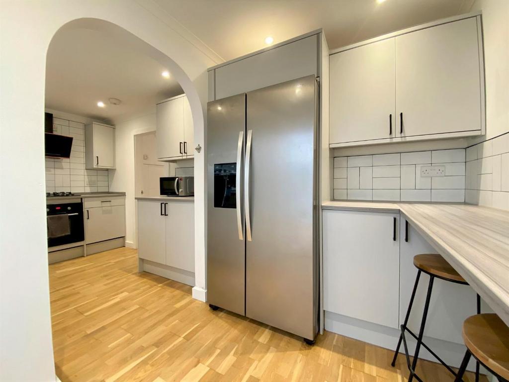 Kitchen 3