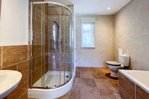 1 bedroom house to rent, The Bakehouse, Trinity