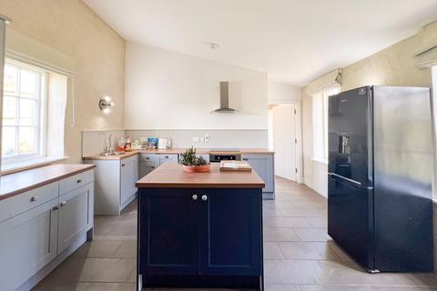 1 bedroom house to rent, The Bakehouse, Trinity