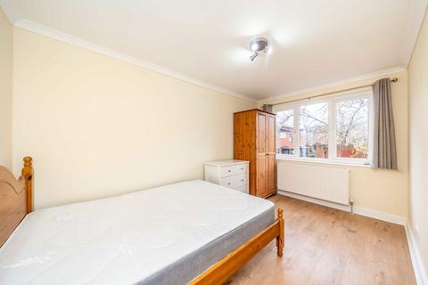 undefined, Ainslie Walk, London SW12