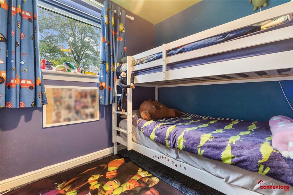 Bedroom Three (1)