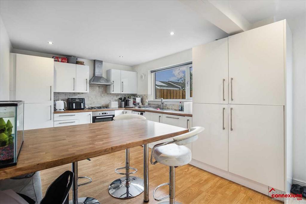 Kitchen Dining (3)