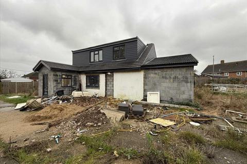 undefined, Bells Lane, Hoo