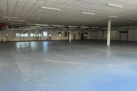 Factory to rent, Jubilee Rd Letchworth Garden City SG6 1SP