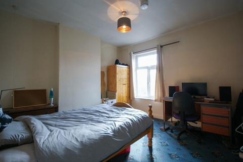 3 bedroom terraced house to rent, Alton Road, Birmingham B29
