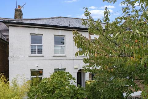 Princes Road, Buckhurst Hill, IG9