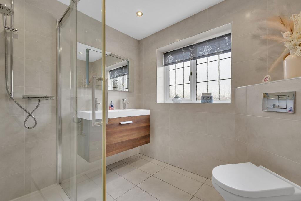 Ensuite